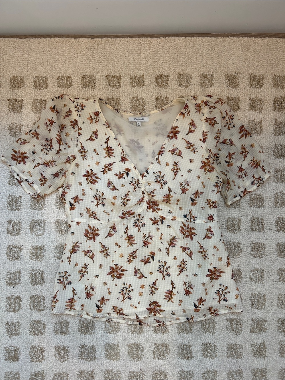 Madewell Cream Floral V-Neck Smocked Waist Puff Sleeve Top